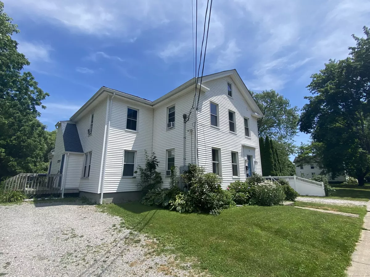 Guilford, CT 06437,51 Pearl Street