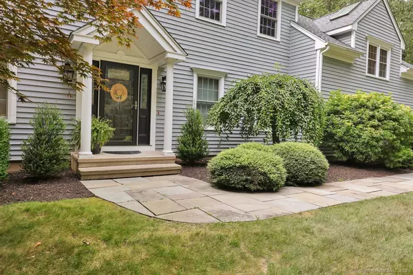 160 Cobbler Lane, Southbury, CT 06488