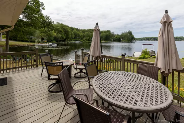 Lebanon, CT 06249,6 Deepwood Drive