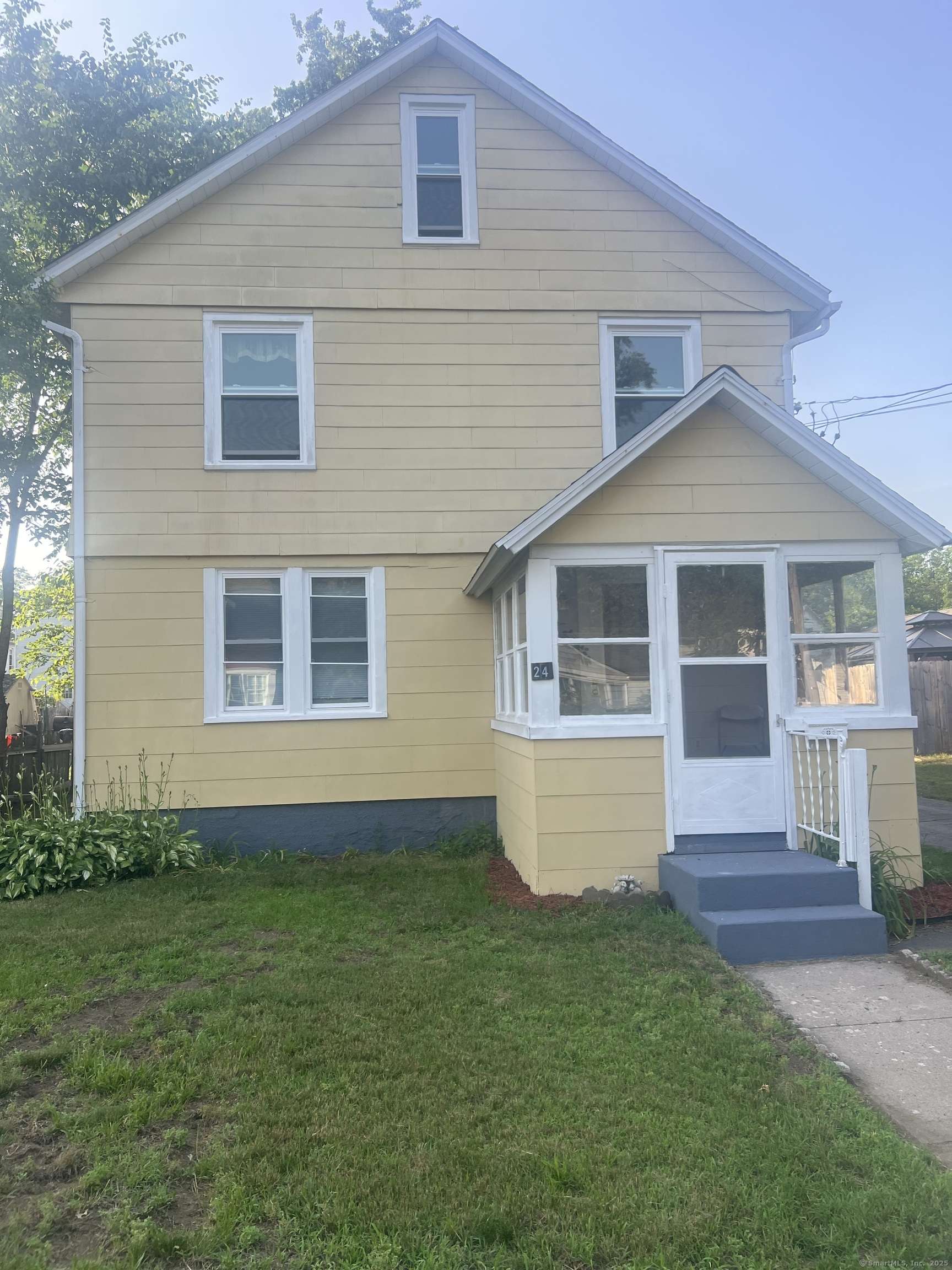 24 Daniel Street, East Hartford, CT 06108