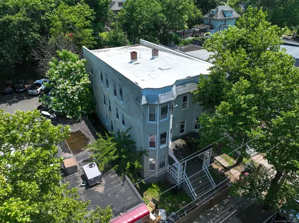 New Haven, CT 06511,593 Winchester Avenue