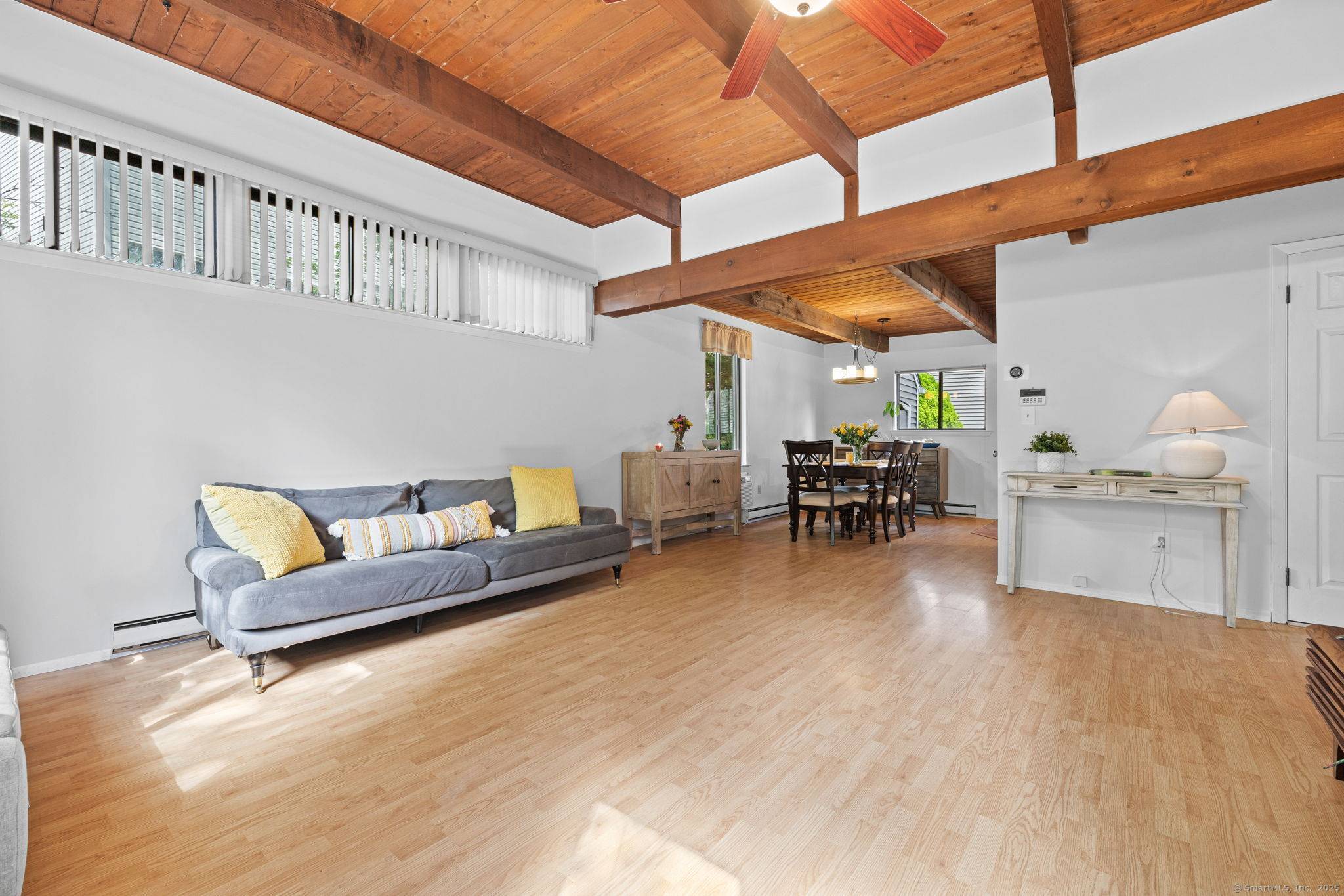 Stamford, CT 06906,421 Glenbrook Road #APT 2