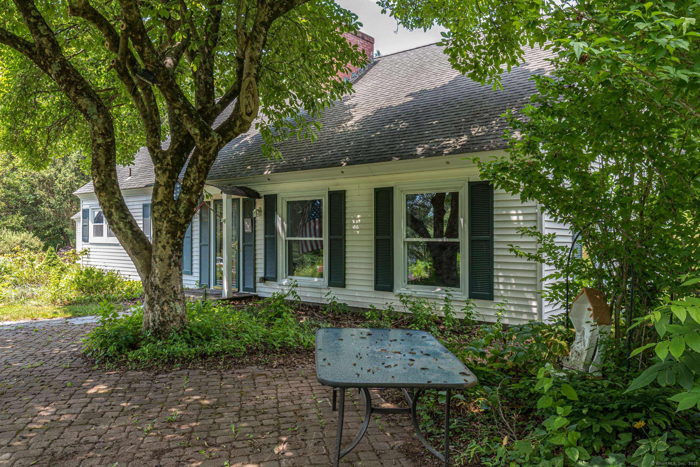 Somers, CT 06071,23 Mountain Road