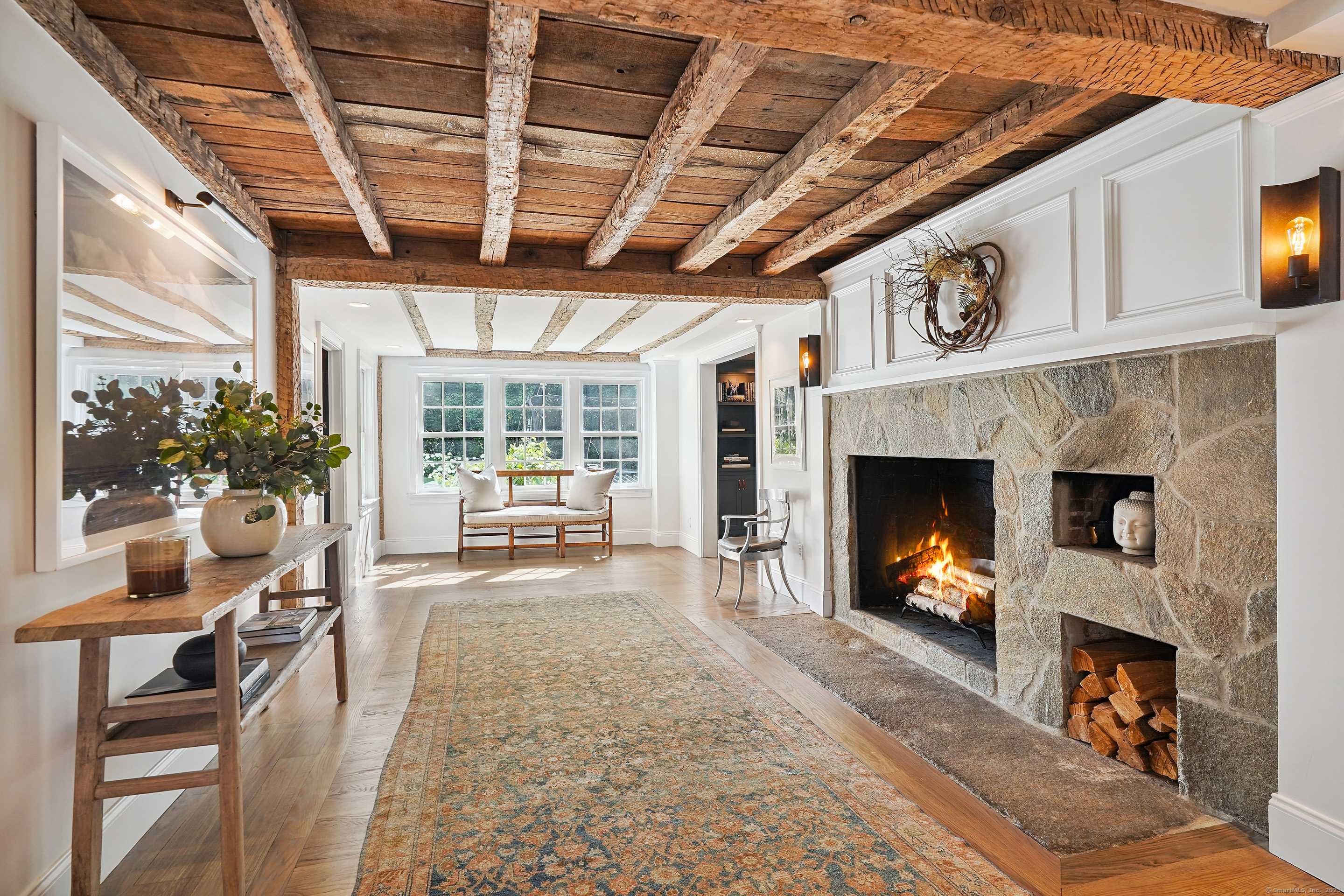 Westport, CT 06880,129 Long Lots Road