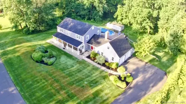 Brookfield, CT 06804,3 Old Woods Road