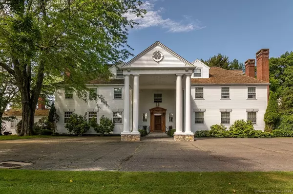 19 Seherr Thoss Drive, Litchfield, CT 06759