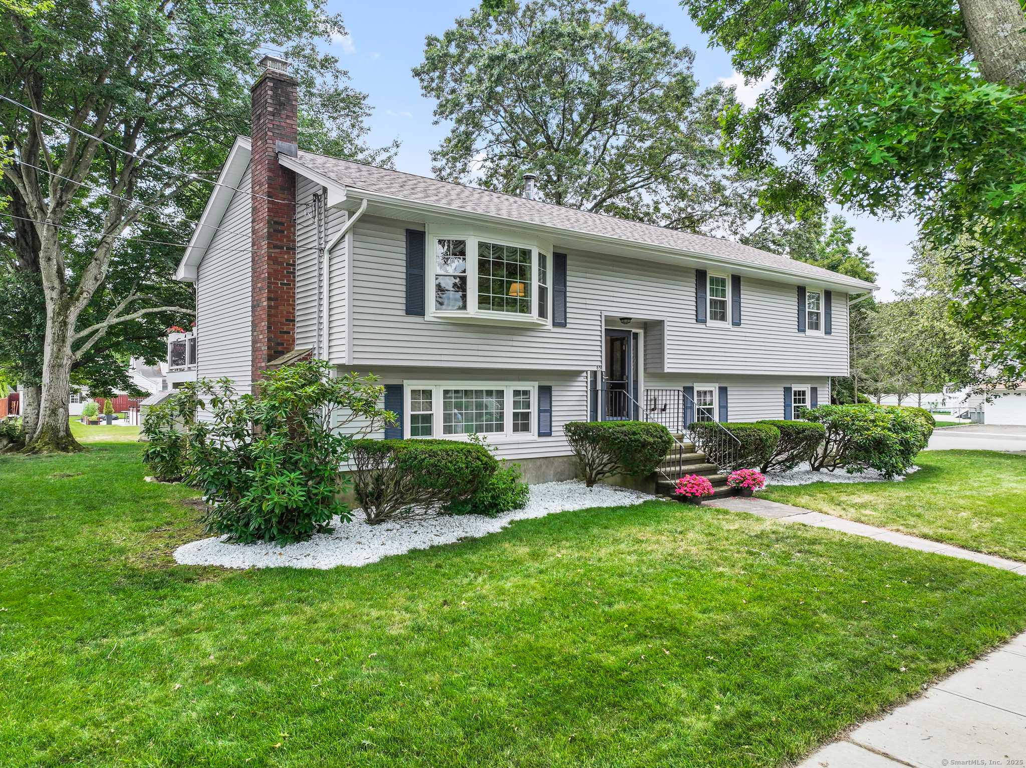 Stratford, CT 06614,85 Lombard Road