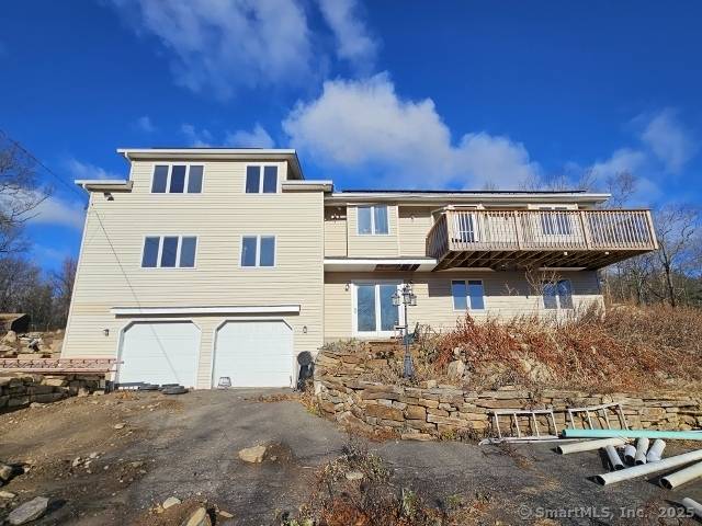 Tolland, CT 06084,390 Old Post Road