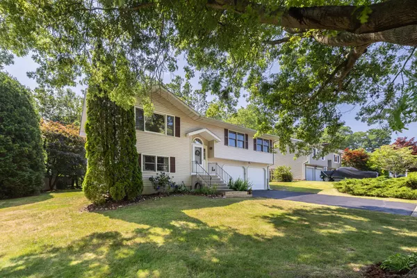 111 Nicole Drive, Milford, CT 06460