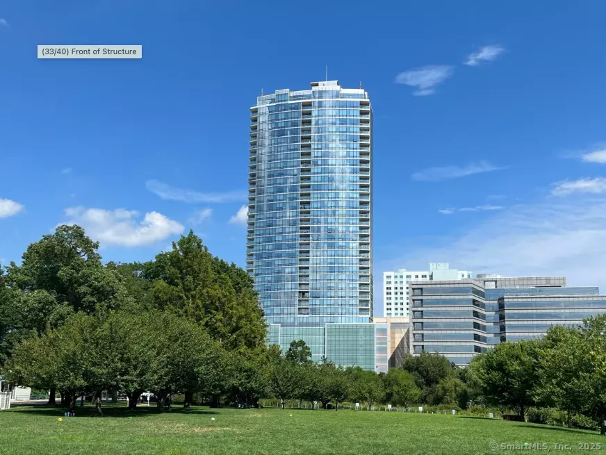 Stamford, CT 06901,1 Broad Street #PH 26E