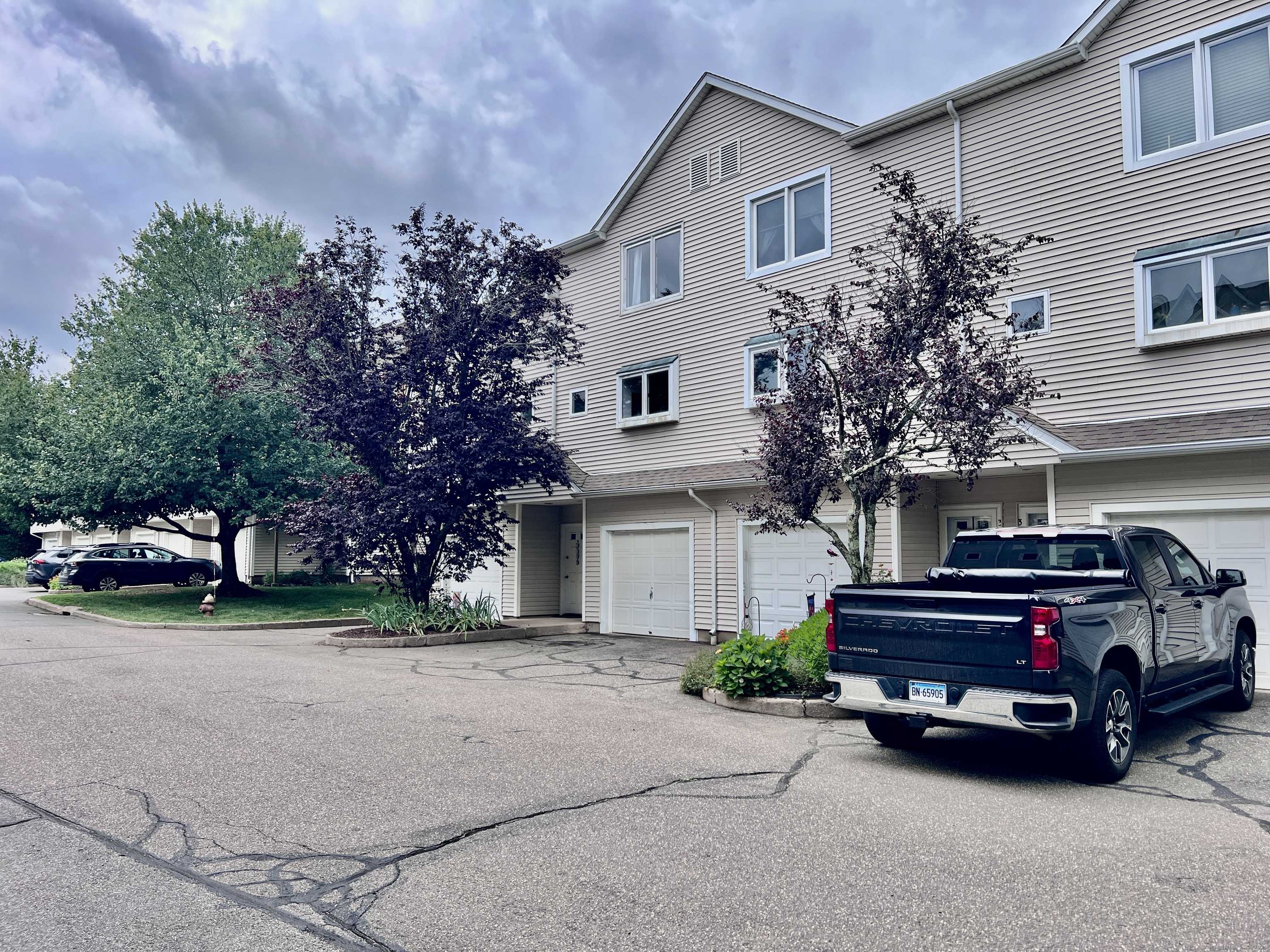158 Paddock Avenue #APT 302, Meriden, CT 06450