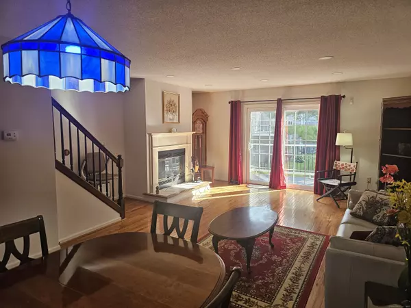 Middletown, CT 06457,801 Long Hill Road #APT C