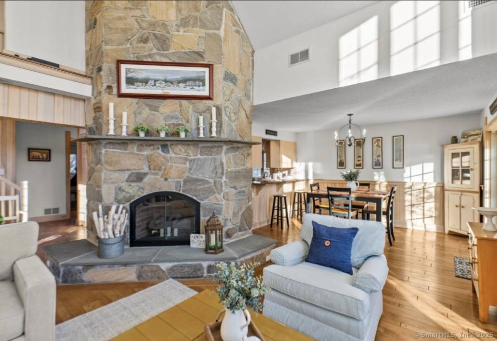 East Hampton, CT 06424,32 Meeks Point Road
