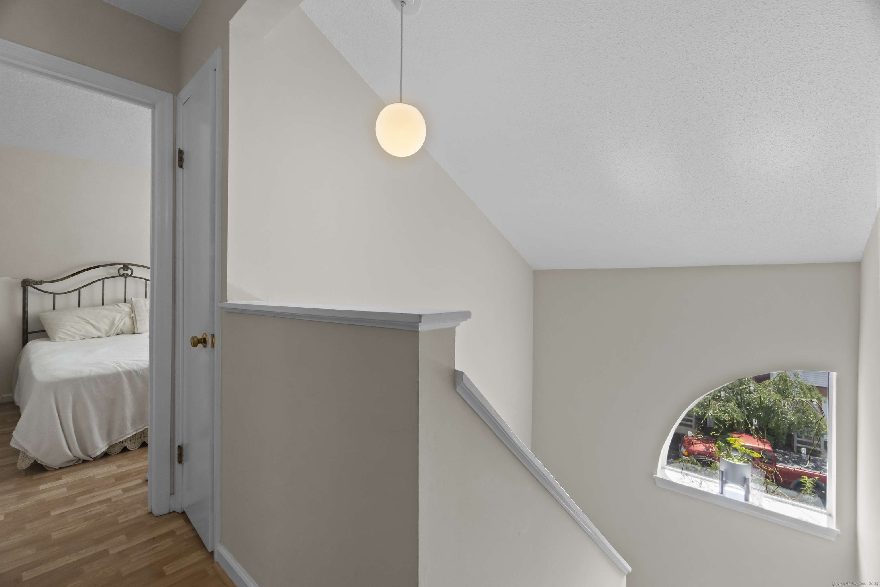 Waterbury, CT 06708,925 Oronoke Road #14F