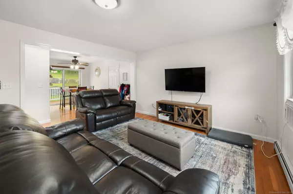Groton, CT 06340,27 Crawford Lane #27