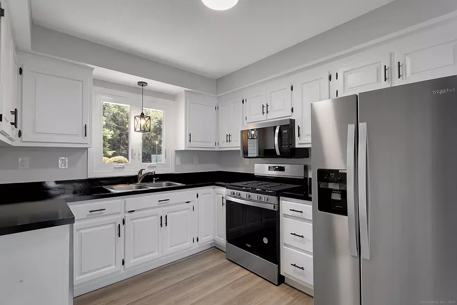 12 Daniel Drive #12, East Windsor, CT 06088