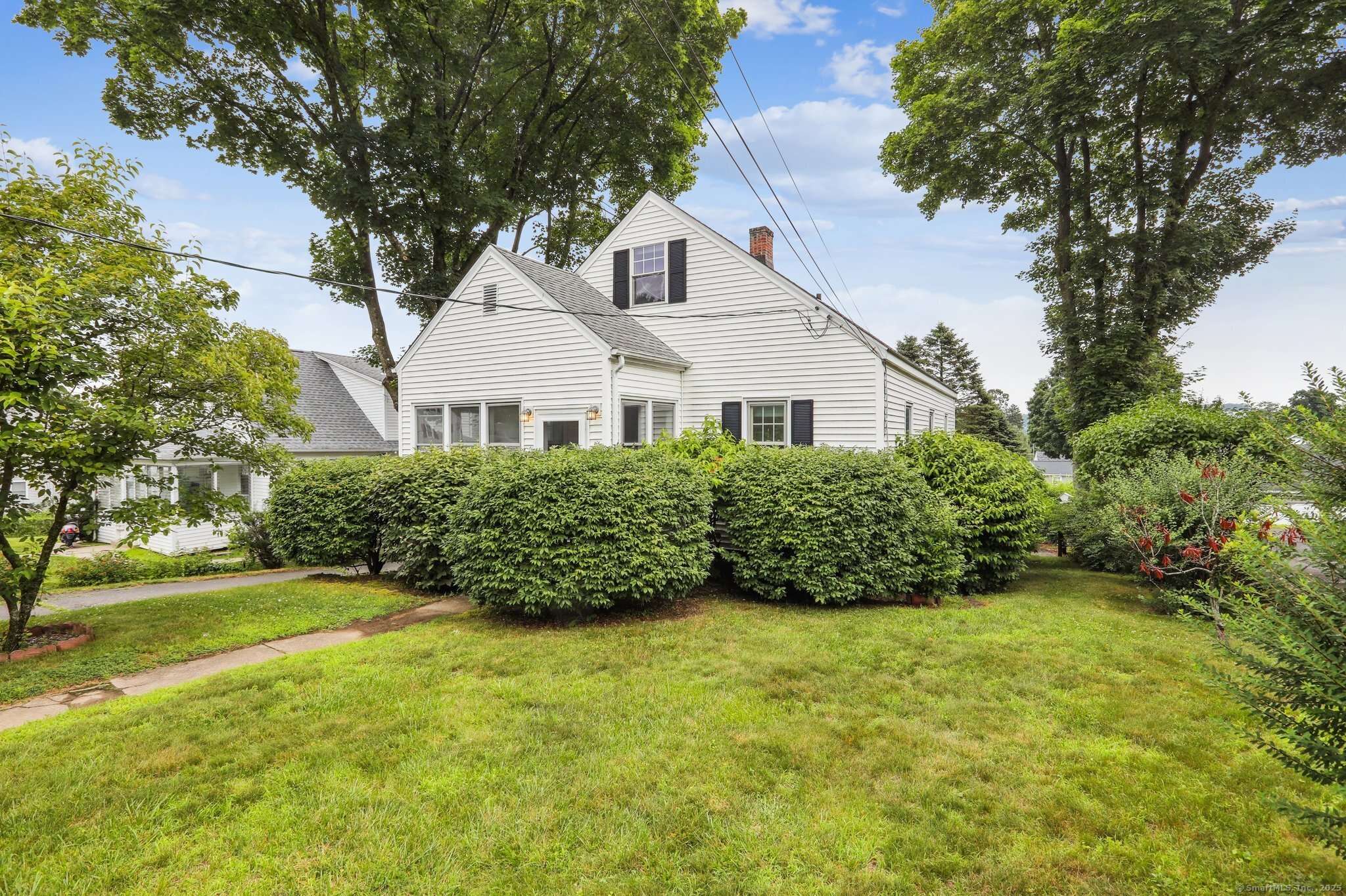9 Fairfield Avenue, Danbury, CT 06810
