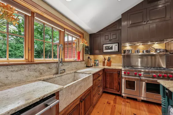 Killingworth, CT 06419,12 Jackson Road