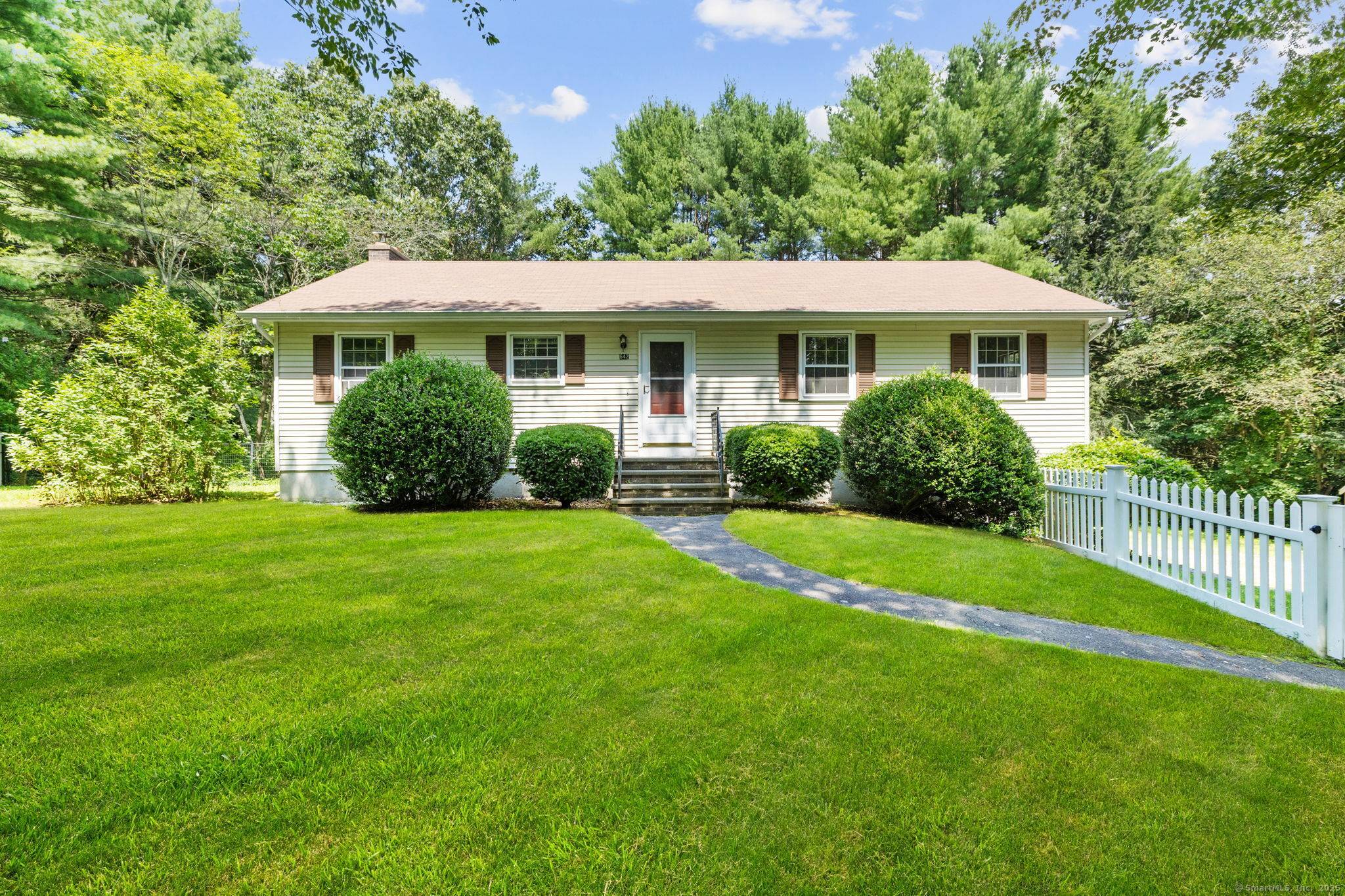 642 Storrs Road, Mansfield, CT 06268
