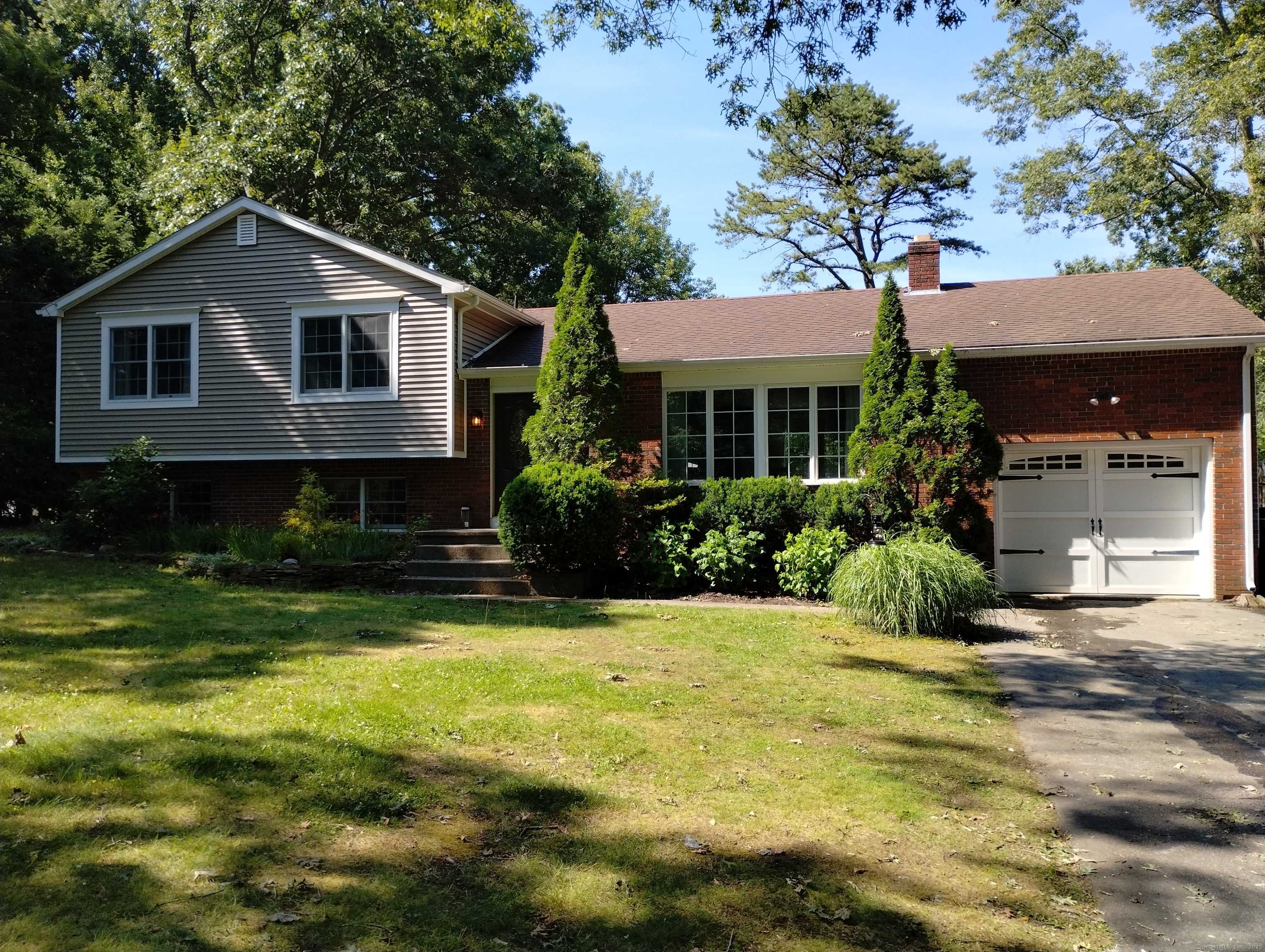 Killingly, CT 06239,34 Taft Street