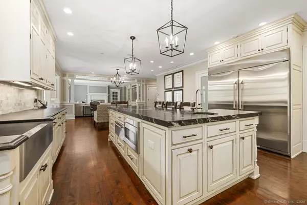 Ridgefield, CT 06877,174 Branchville Road