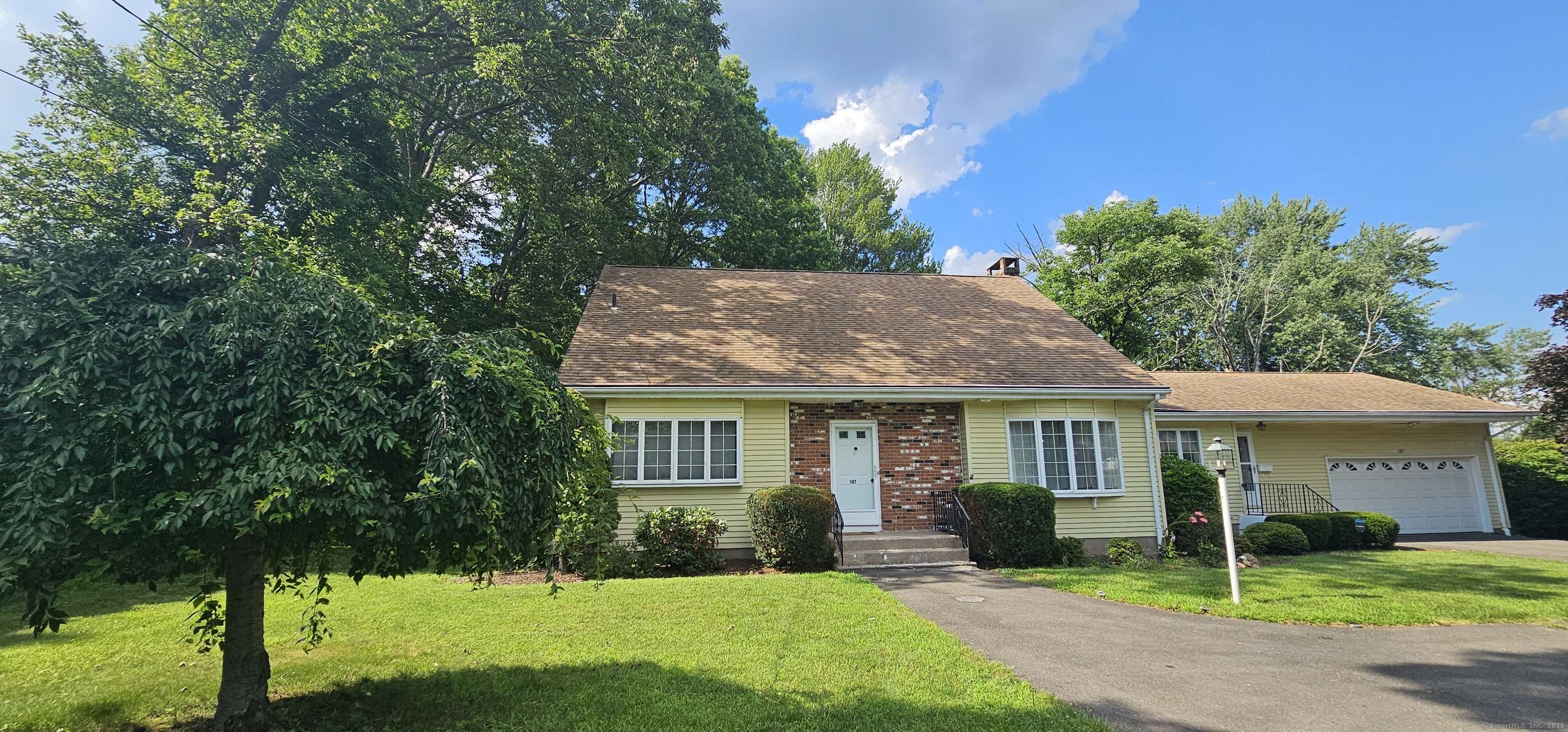 187 Two Rod Highway, Wethersfield, CT 06109