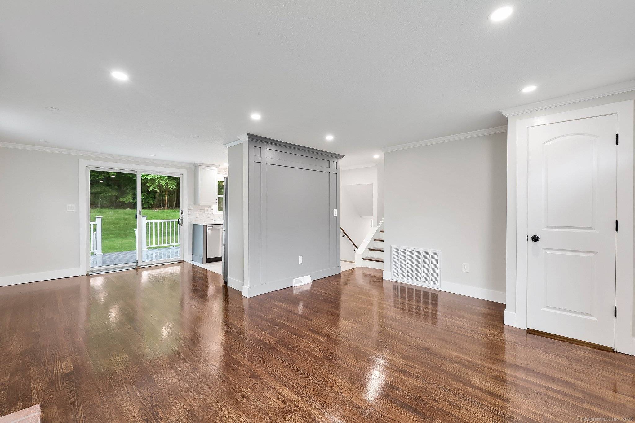 Vernon, CT 06066,20 Foster Drive
