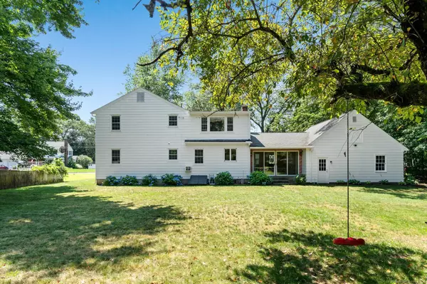 Windsor Locks, CT 06096,26 Roberts Street
