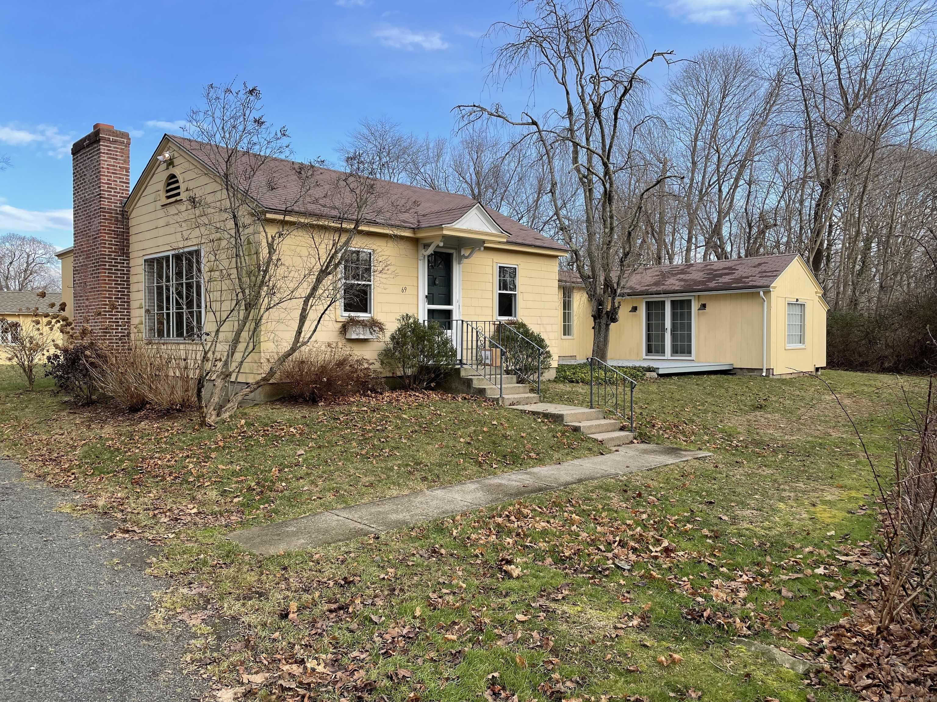 69 River Street, Guilford, CT 06437