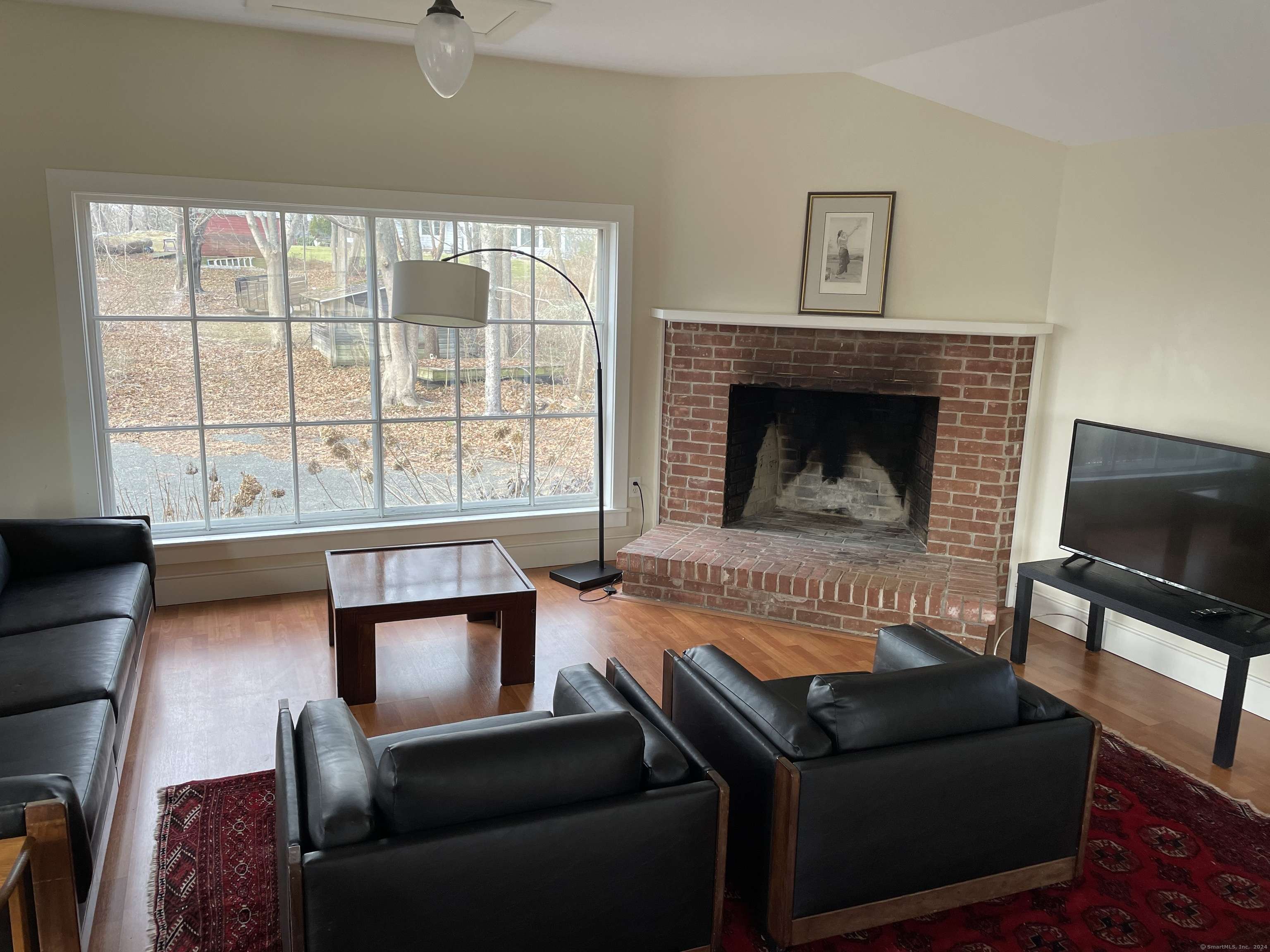 Guilford, CT 06437,69 River Street