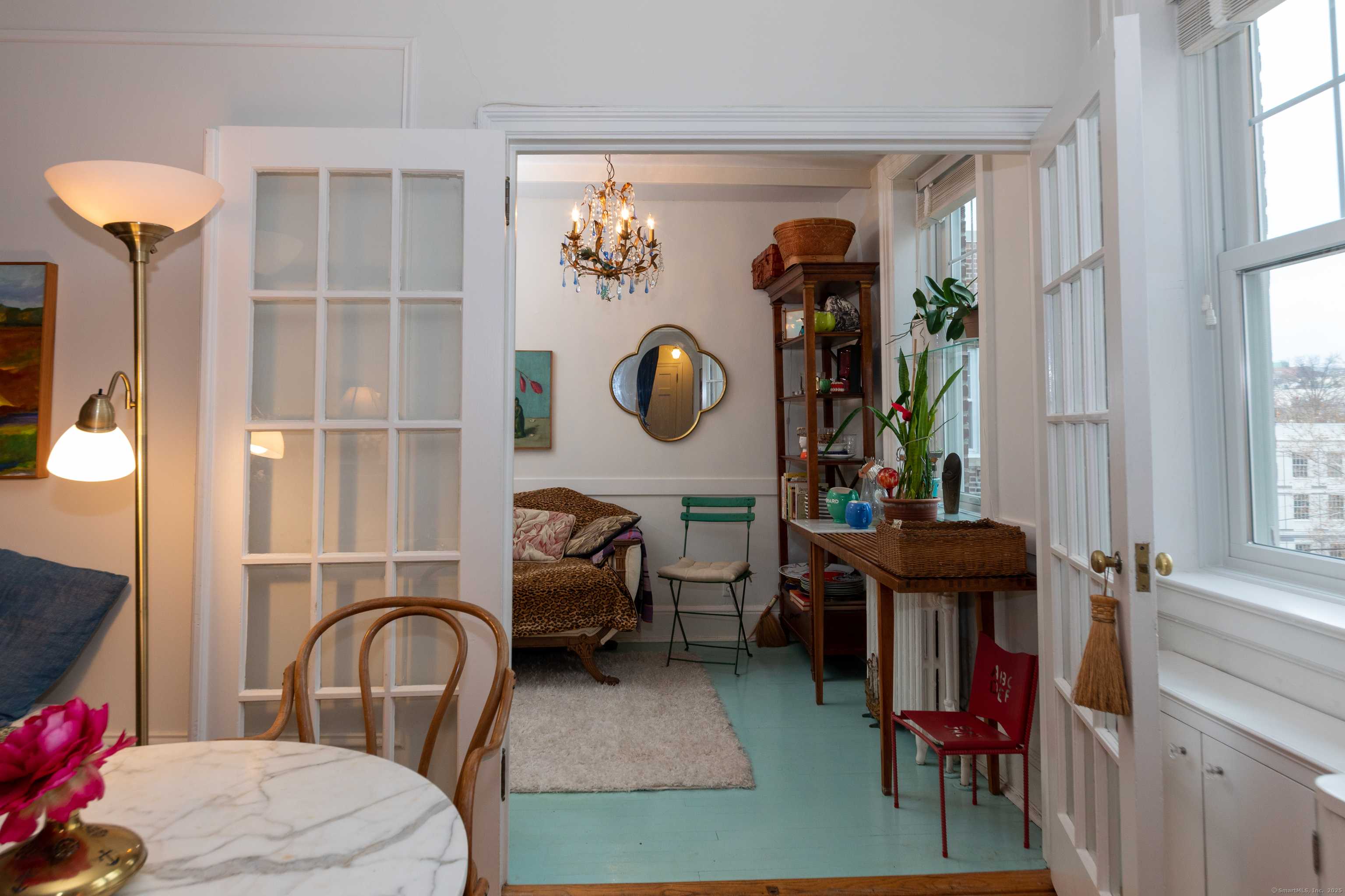 Greenwich, CT 06830,169 Mason Street #APT 4D