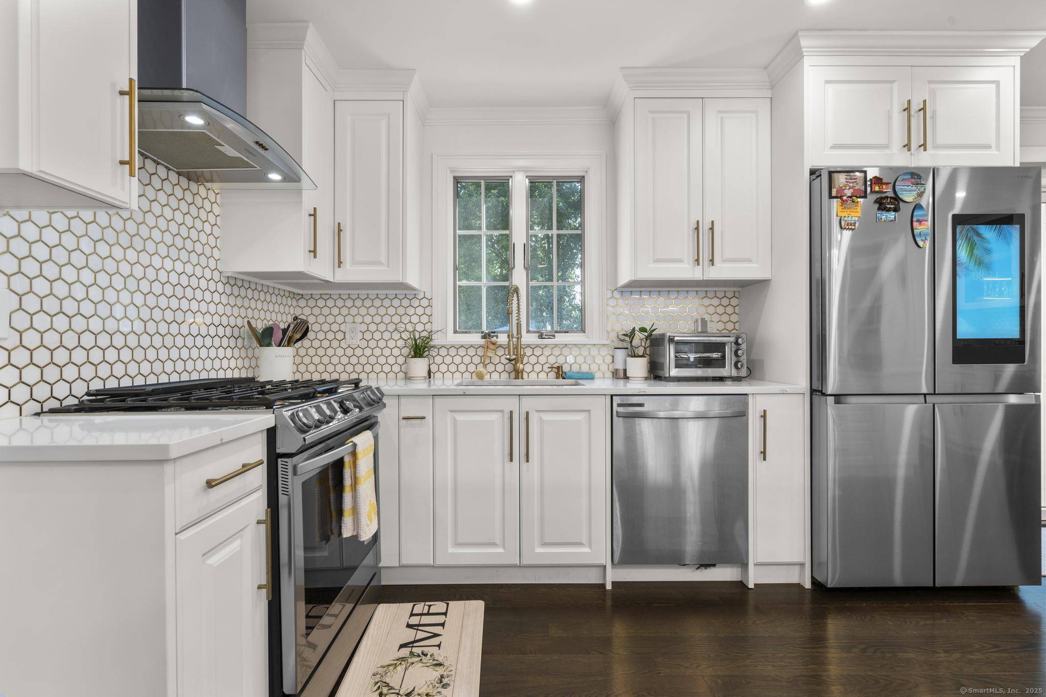 Milford, CT 06461,22 Sigwin Drive