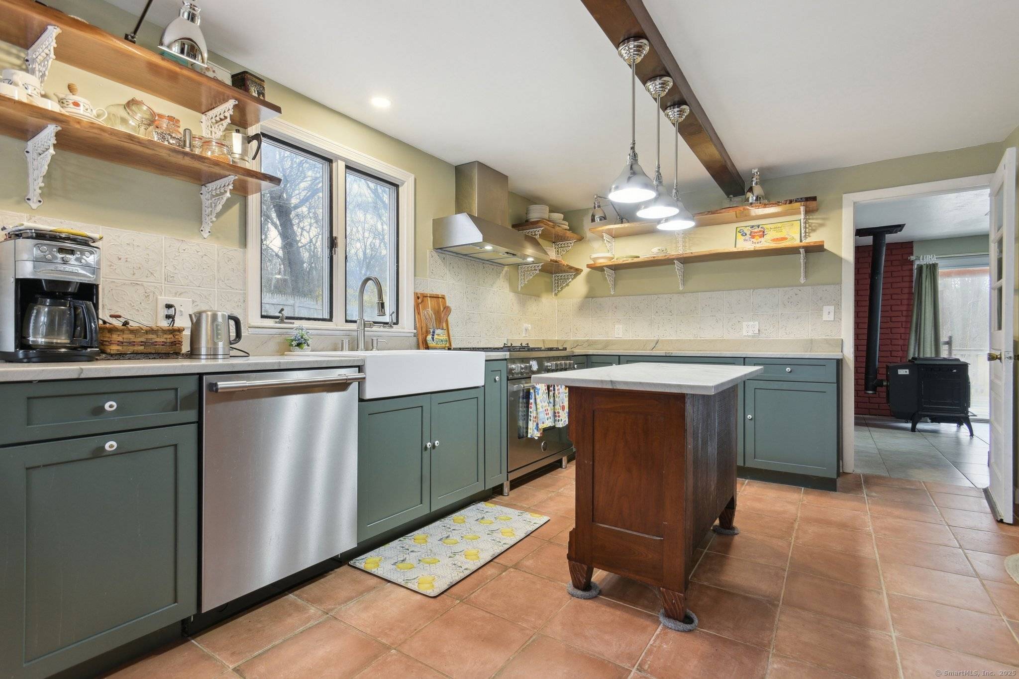 Stonington, CT 06355,236 Mistuxet Avenue