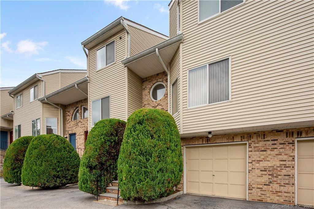 33 Pleasant Street #8, Stamford, CT 06901