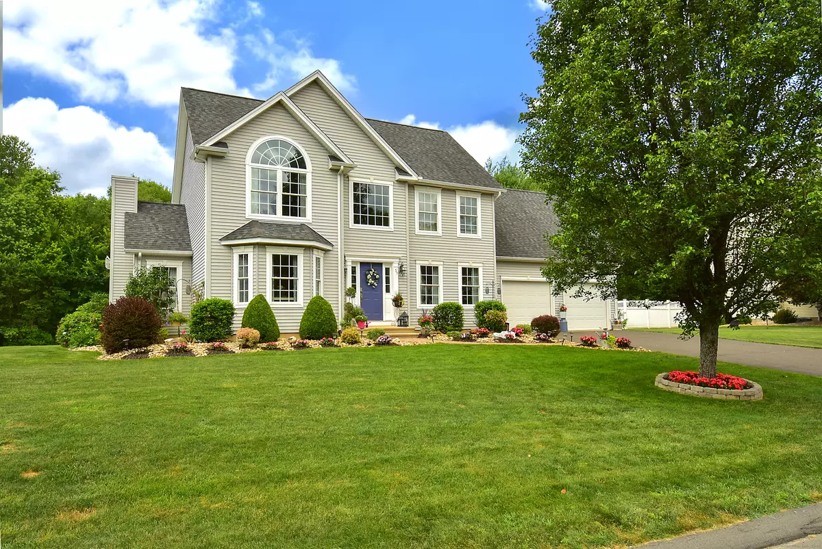 Suffield, CT 06078,55 Hydrangea Lane