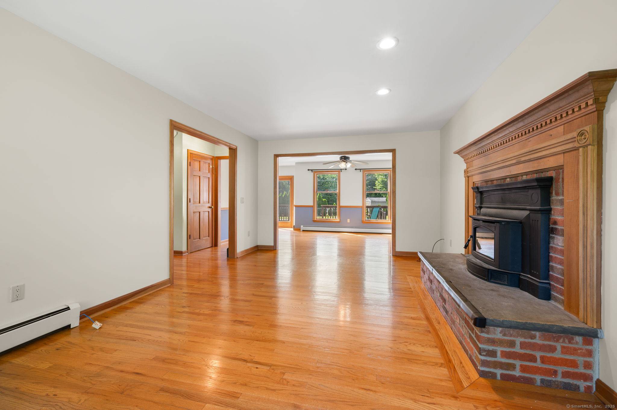 Ledyard, CT 06335,5 Allyn Lane