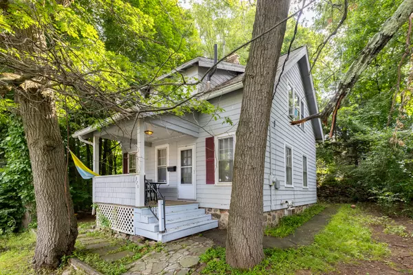 370 Waterville Street, Waterbury, CT 06710