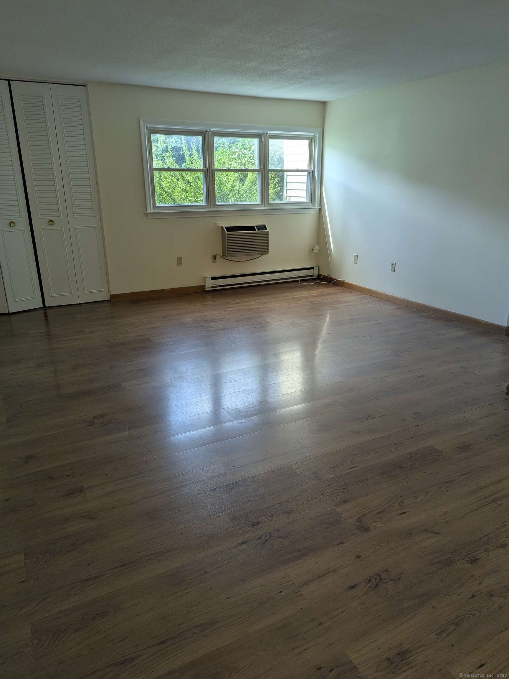 Manchester, CT 06040,36 Thompson Road #APT B