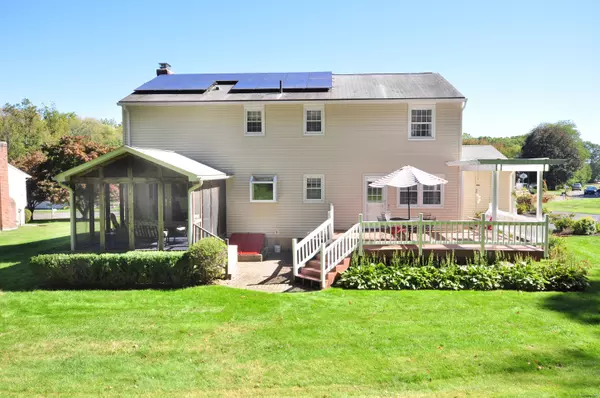 Windsor, CT 06095,61 Winthrop Road