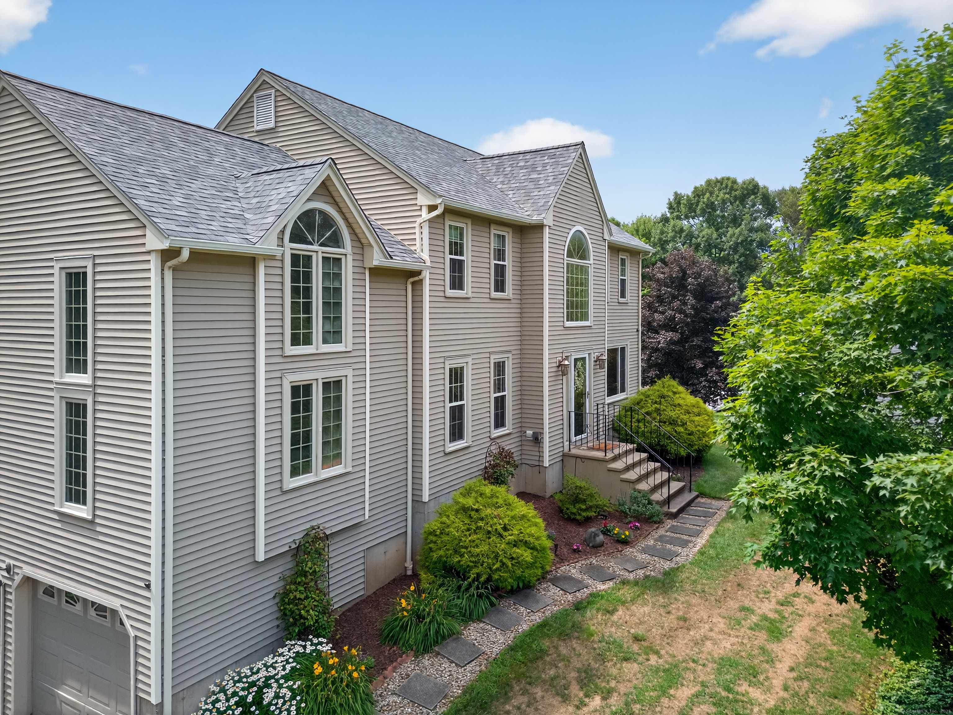 26 Rockwood Drive, Portland, CT 06480