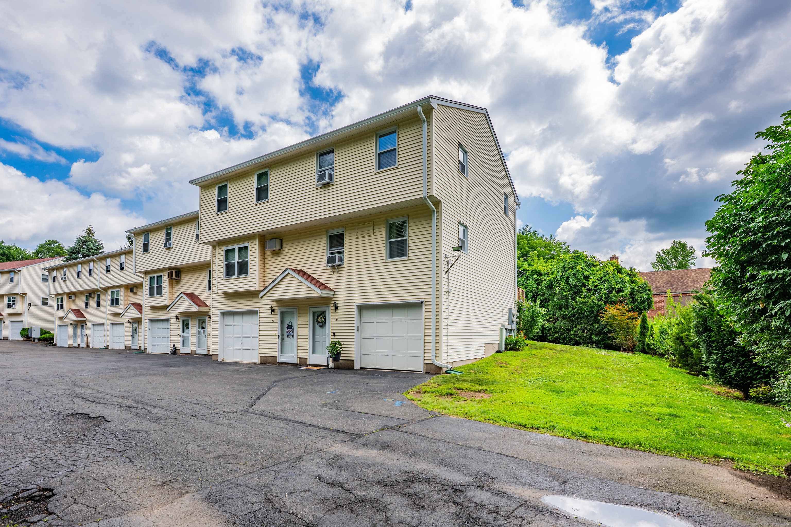 66 Atwood Street #APT 16, Plainville, CT 06062