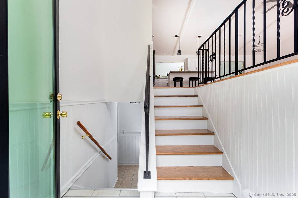 New Milford, CT 06776,25 Jefferson Drive