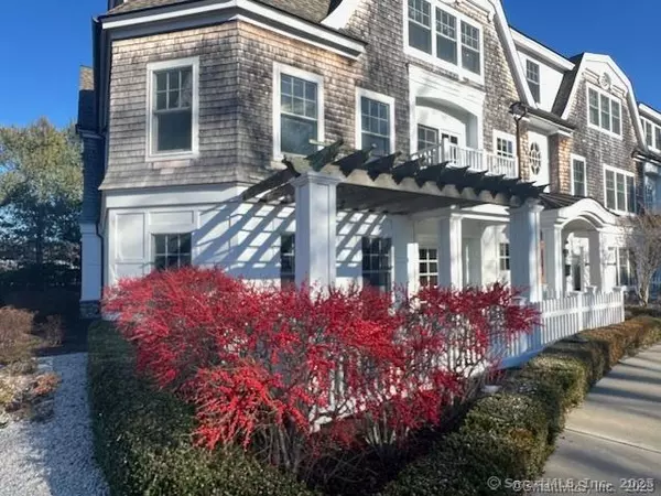 Stonington, CT 06378,103 Main Street #2202