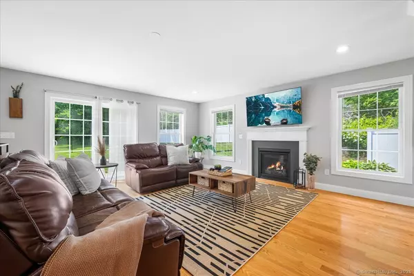 Groton, CT 06340,158 New London Road