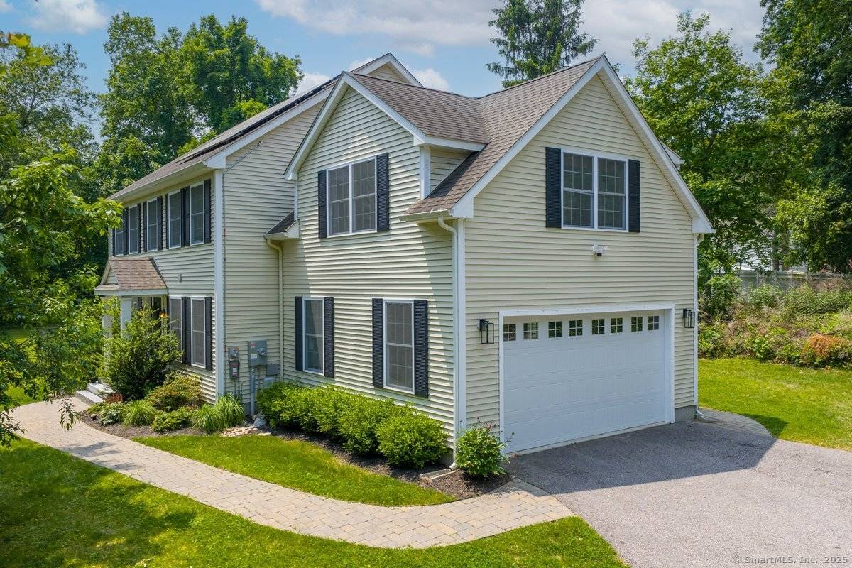 158 New London Road, Groton, CT 06340