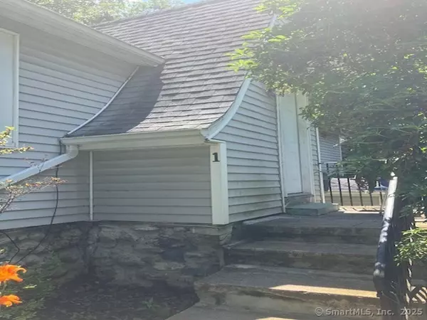 Middlebury, CT 06762,10 Old Waterbury Road #1