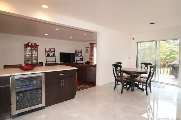 Stamford, CT 06903,511 Scofieldtown Road