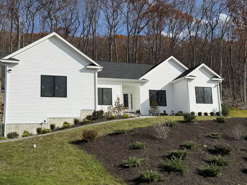 2 Deer Run Road, Middlebury, CT 06762