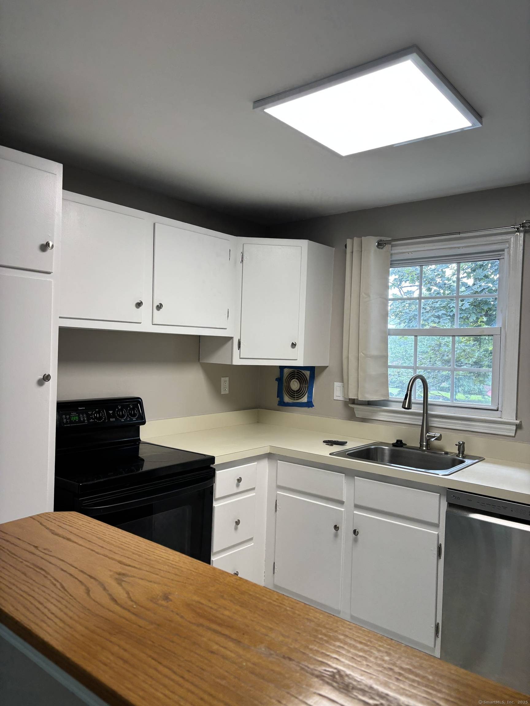 Farmington, CT 06032,4 Grandview Drive #49C