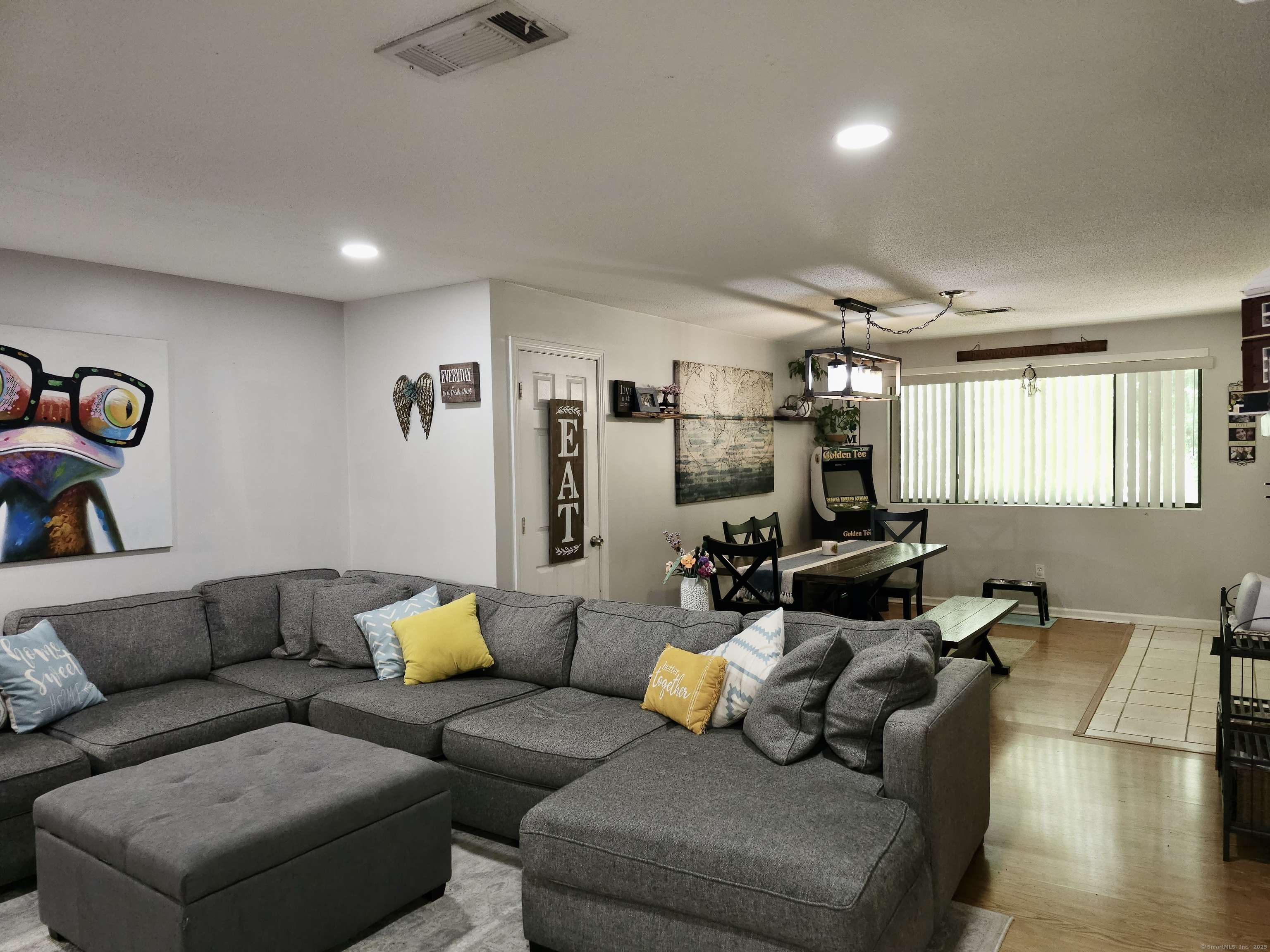 East Haven, CT 06513,140 Thompson Street #APT 3A